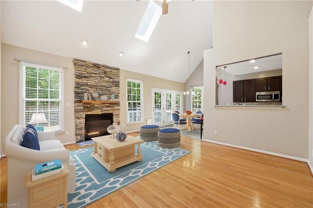 425 Turnberry Drive, Mebane, NC 27302