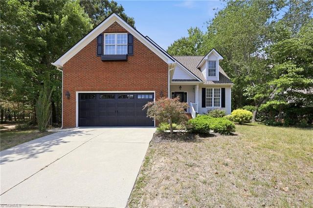425 Turnberry Drive, Mebane, NC 27302