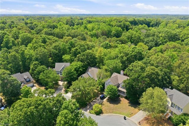 425 Turnberry Drive, Mebane, NC 27302