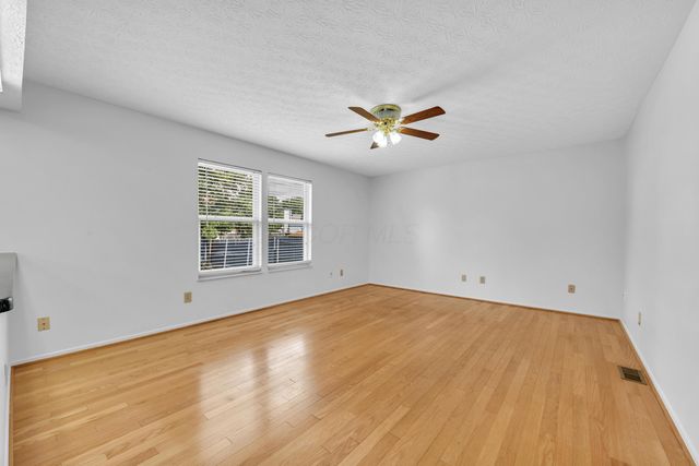 6212 Northbend Drive, Canal Winchester, OH 43110