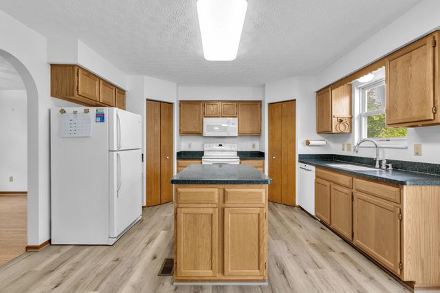 6212 Northbend Drive, Canal Winchester, OH 43110