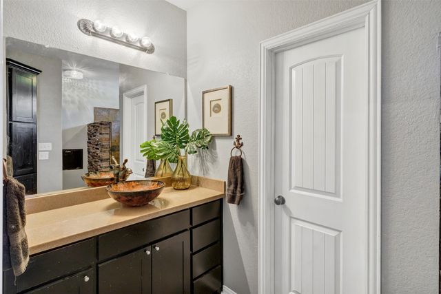 560 Jay Street, Shady Shores, TX 76208