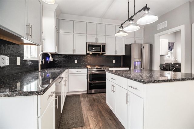 583 Falcon Drive, Dundee, MI 48131