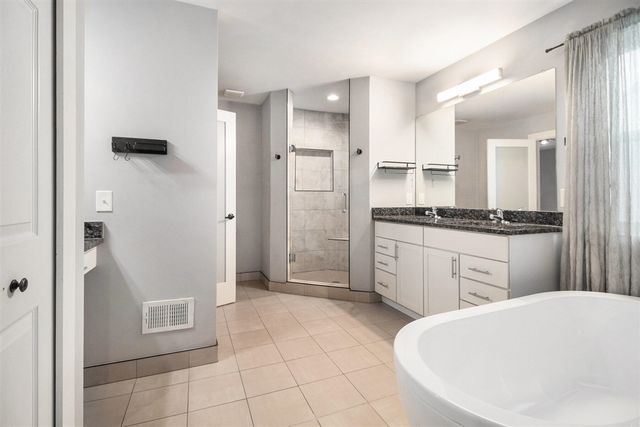 583 Falcon Drive, Dundee, MI 48131