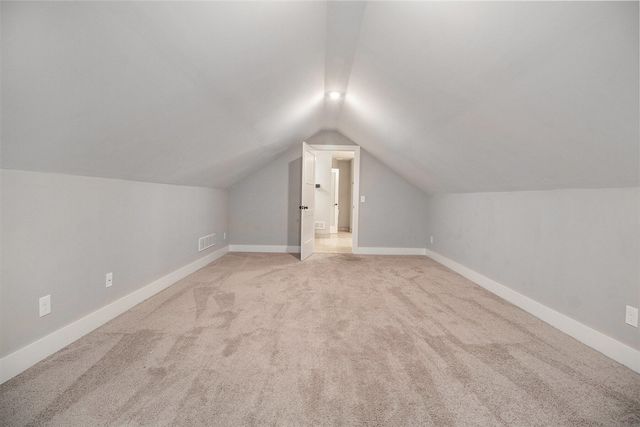 583 Falcon Drive, Dundee, MI 48131