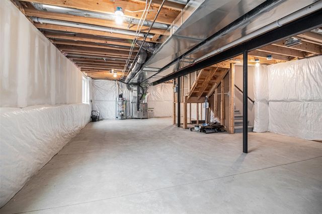 583 Falcon Drive, Dundee, MI 48131