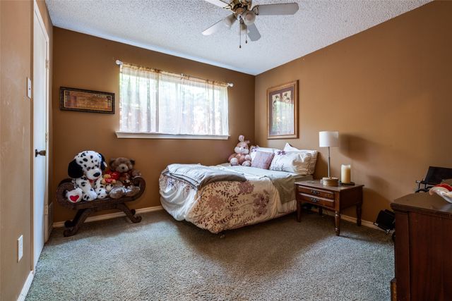 6527 Genstar Lane, Dallas, TX 75252