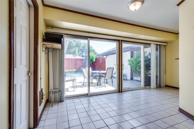 6527 Genstar Lane, Dallas, TX 75252