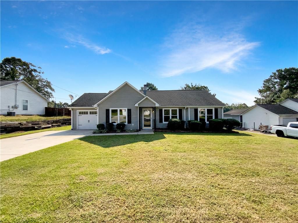 6154 Lauren Lane, Rex, GA 30273