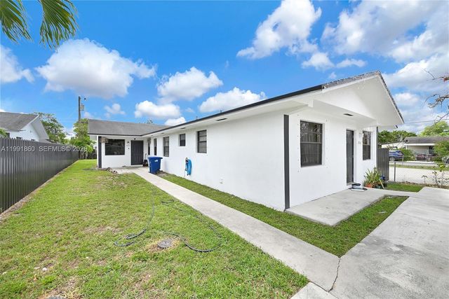 2934 NW 94th St, Miami, FL 33147