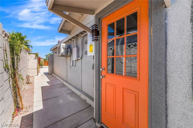 5149 Poncho Circle 4, Las Vegas, NV 89119