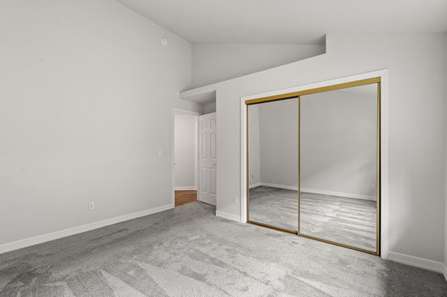 3535 S Village Drive, Medford, OR 97504