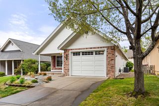 3535 S Village Drive, Medford, OR 97504