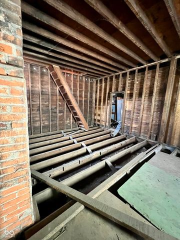 1310 E Saint Clair Street, Indianapolis, IN 46202