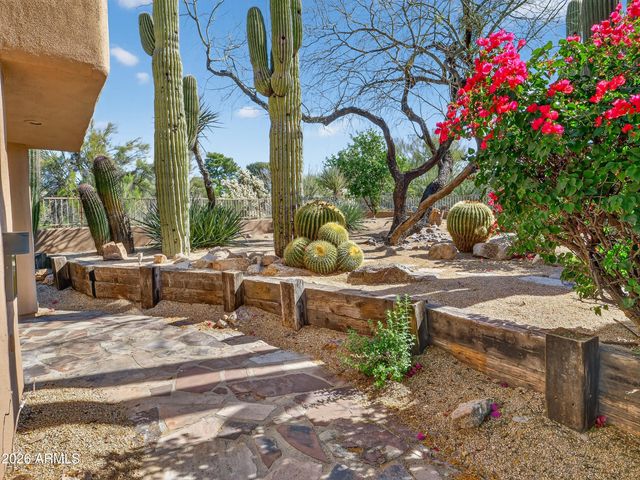 1637 N QUARTZ VALLEY Road, Scottsdale, AZ 85266