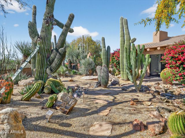 1637 N QUARTZ VALLEY Road, Scottsdale, AZ 85266