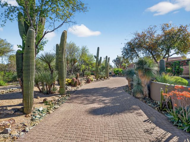 1637 N QUARTZ VALLEY Road, Scottsdale, AZ 85266
