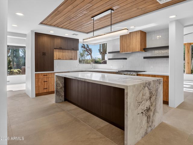 1637 N QUARTZ VALLEY Road, Scottsdale, AZ 85266