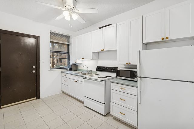 Address unavailable.