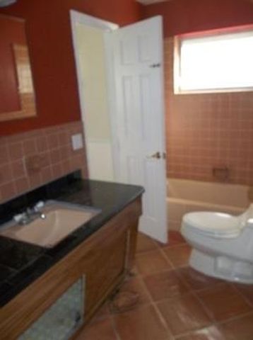 223 SE 14TH Place, Deerfield Beach, FL 33441