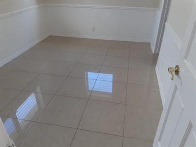 223 SE 14TH Place, Deerfield Beach, FL 33441