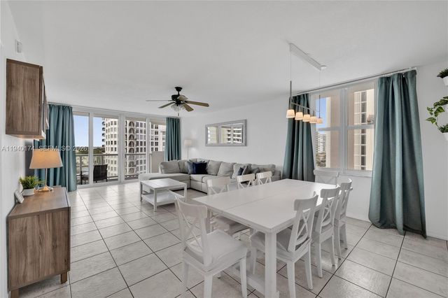 5601 Collins Ave 825, Miami Beach, FL 33140
