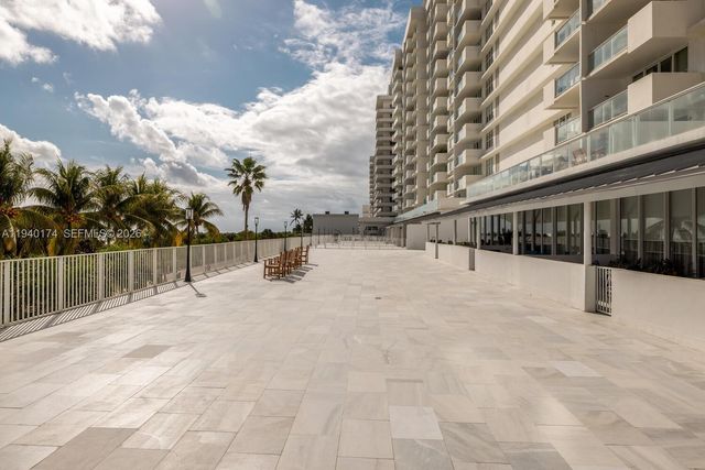 5601 Collins Ave 825, Miami Beach, FL 33140