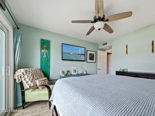 335 N Causeway Apt F24, New Smyrna Beach, FL 32169