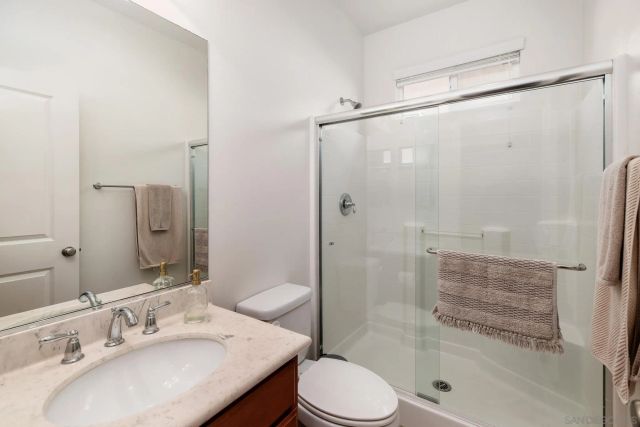 44297 Marcelina Court, Temecula, CA 92592