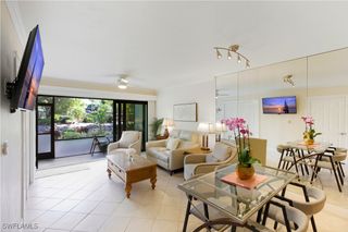 600 Neapolitan WAY 105, Naples, FL 34103