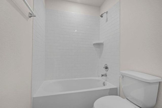 6425 Sandy Hills Drive, Pearland, TX 77584