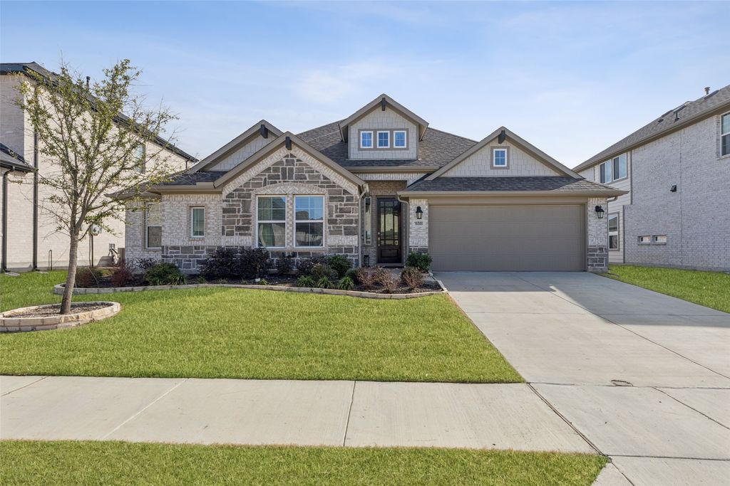 16500 Sunnyland Drive, Celina, TX 75009