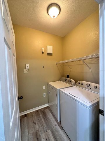 10023 COURTNEY PALMS BOULEVARD 101, Tampa, FL 33619