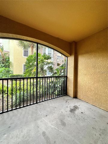 10023 COURTNEY PALMS BOULEVARD 101, Tampa, FL 33619