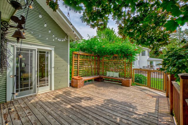 1850 Birch Lake Avenue, White Bear Lake, MN 55110