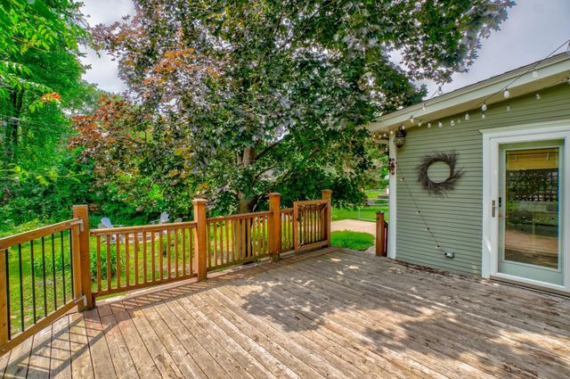 1850 Birch Lake Avenue, White Bear Lake, MN 55110