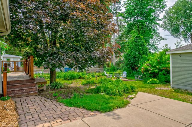1850 Birch Lake Avenue, White Bear Lake, MN 55110