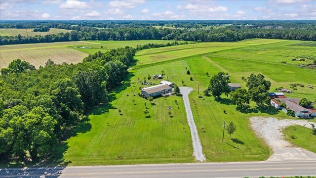 18791 Highway 52 East, Slocomb, AL 36375