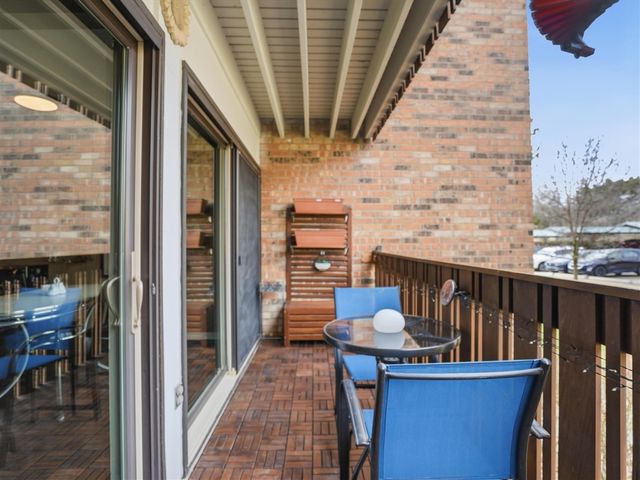 1265 S Maple Road 206, Ann Arbor, MI 48103