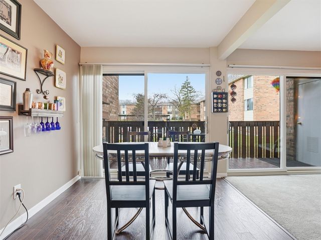 1265 S Maple Road 206, Ann Arbor, MI 48103