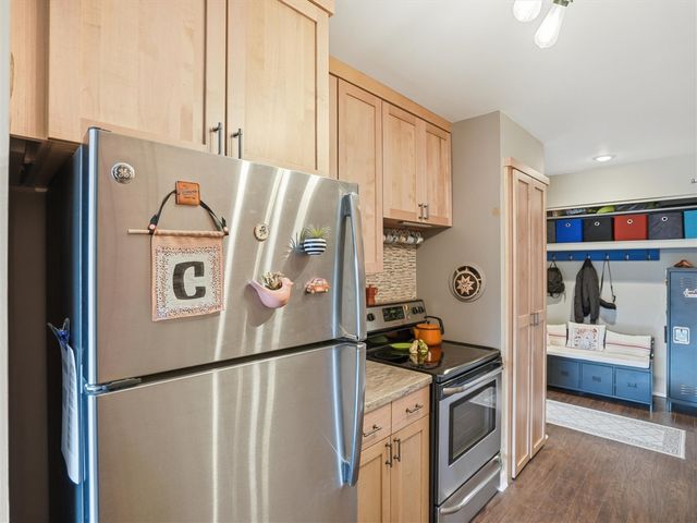 1265 S Maple Road 206, Ann Arbor, MI 48103