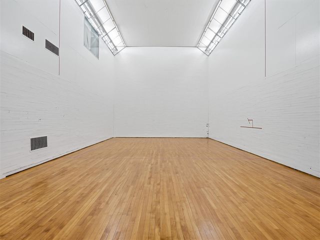 1265 S Maple Road 206, Ann Arbor, MI 48103