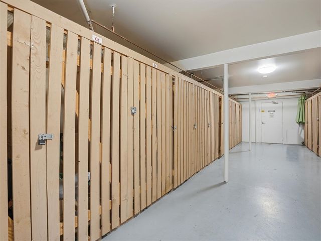 1265 S Maple Road 206, Ann Arbor, MI 48103