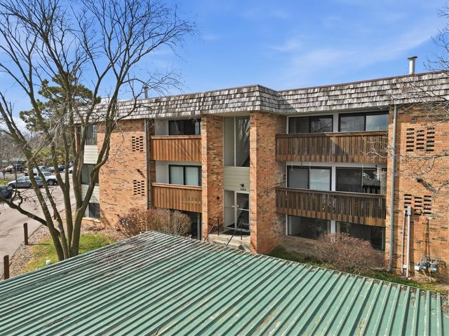 1265 S Maple Road 206, Ann Arbor, MI 48103