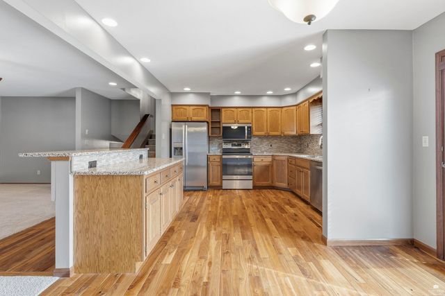 2116 Tamarron Terrace, Manhattan, KS 66502