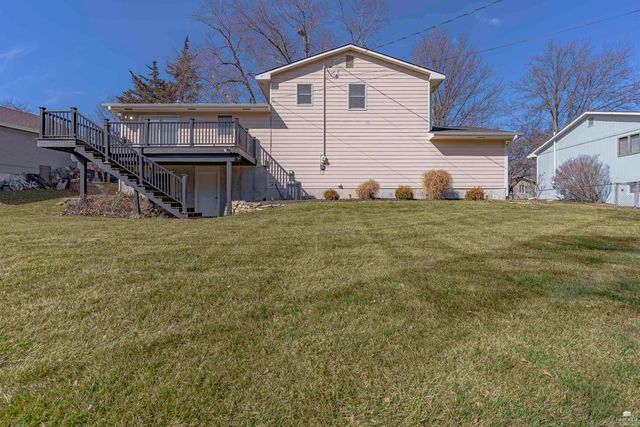 2116 Tamarron Terrace, Manhattan, KS 66502