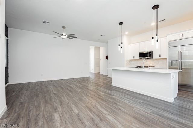 901 Allister Fields Lane, Las Vegas, NV 89138