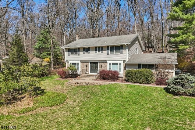 24 Manor Ln, Parsippany-troy Hills Twp., NJ 07950