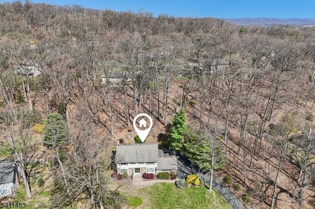 24 Manor Ln, Parsippany-troy Hills Twp., NJ 07950