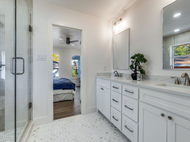 6611 Blessing Drive, Dallas, TX 75214